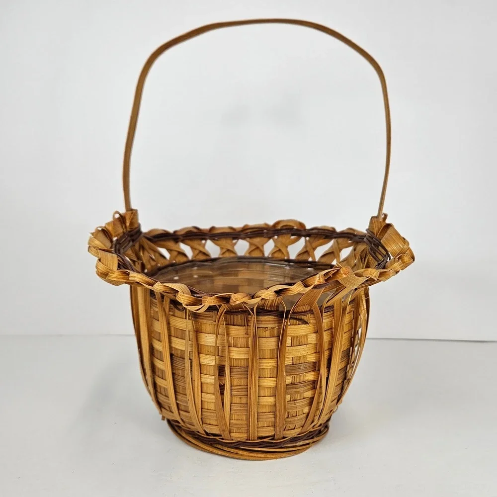 N/A charming wicker